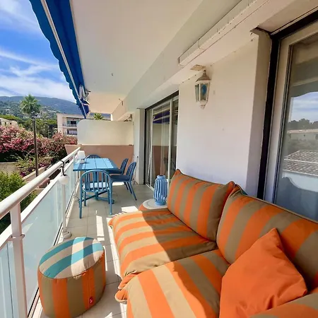 Renove 1 A Cavalaire, Proche Plage, Climatise Avec Parking - Fr-1-226b-107 *