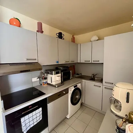 Renove 1 A Cavalaire, Proche Plage, Climatise Avec Parking - Fr-1-226b-107 Διαμέρισμα *
