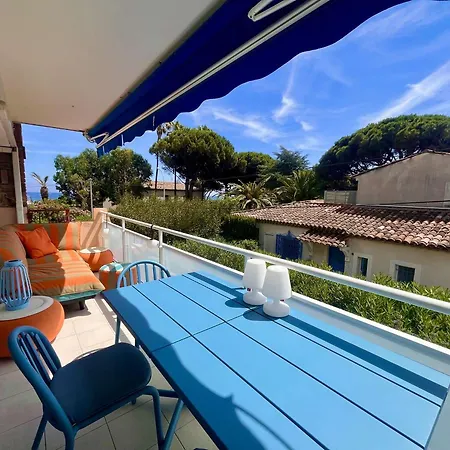 Renove 1 A Cavalaire, Proche Plage, Climatise Avec Parking - Fr-1-226b-107